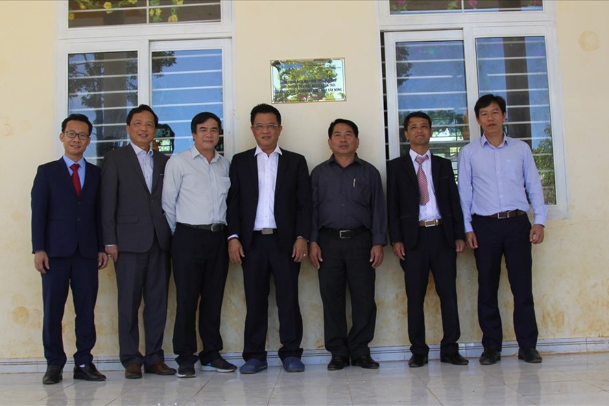 EVNCPC, Báo Lao Động bàn giao hệ thống điện mặt trời ở Đắk Nông