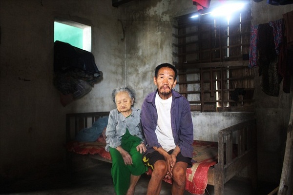LD17129: Gia cảnh khó khăn của cụ bà 95 tuổi bị mù