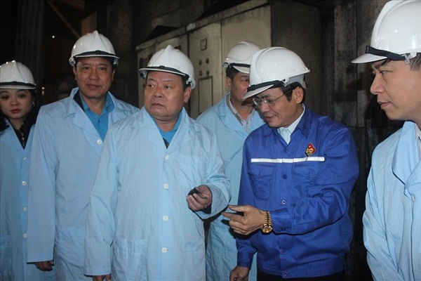 Phó Chủ tịch Tổng LĐLĐVN Trần Văn Lý thăm, khảo sát điều kiện làm việc tại một số Cty than
