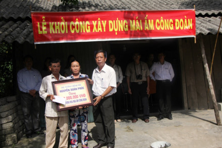 LĐLĐ tỉnh Thừa Thiên-Huế: Khởi công xây dựng nhà mái ấm công đoàn