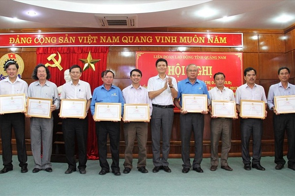 Quỹ Tấm lòng vàng Lao Động hỗ trợ trên 5 tỷ đồng cho LĐLĐ tỉnh Quảng Nam